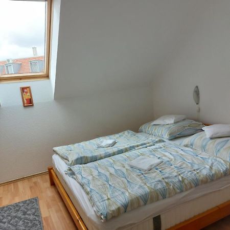 Apartmancentrum Gyula Eksteriør billede