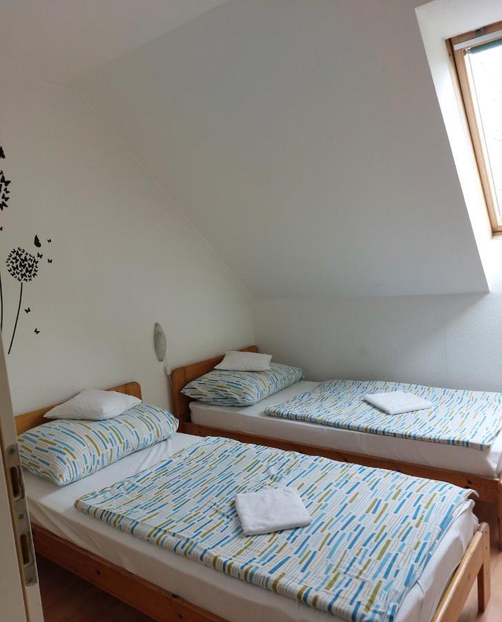 Apartmancentrum Gyula Eksteriør billede